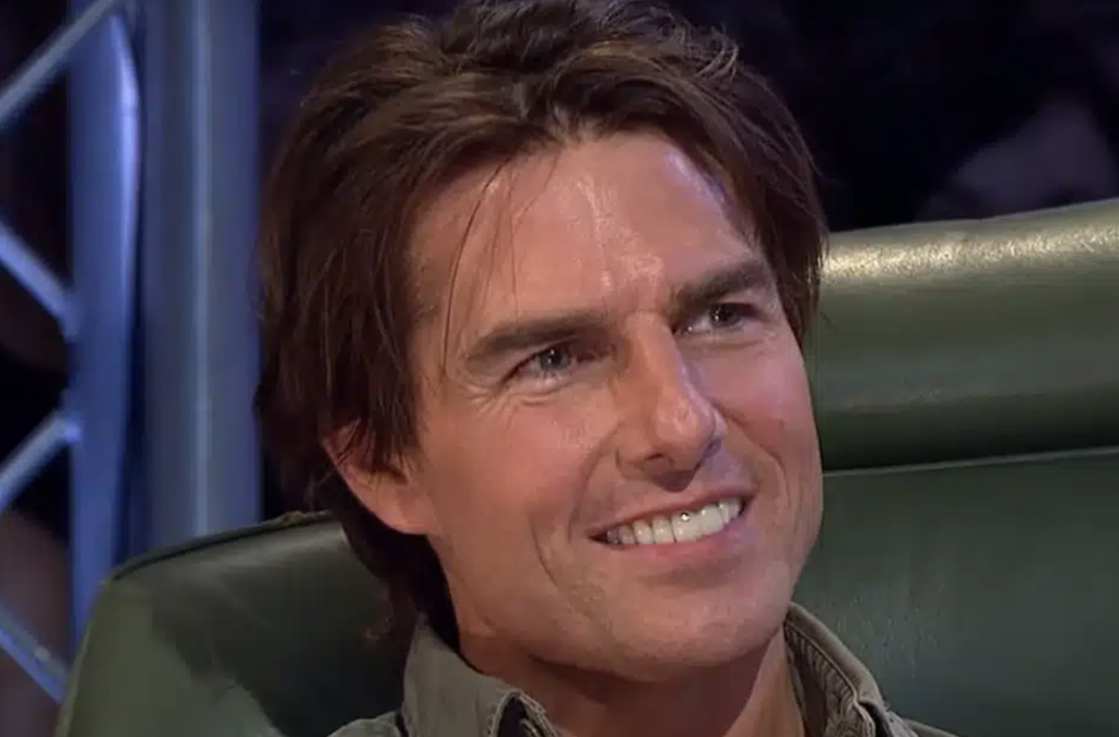 tom-cruise-has-a-$20m-private-jet-which-is-a-flying-palace